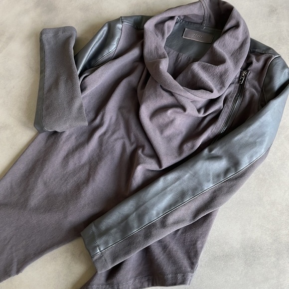 BLANK-NYC Gray Jacket - Picture 9 of 10